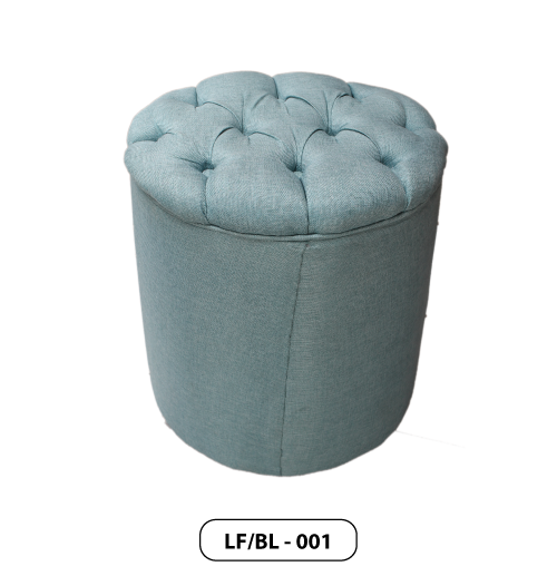 Capittonne'-Ottoman-in-blue