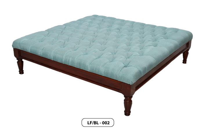 Capittonne'-day-bed-lounge-furniture-in-blue