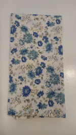 Napkin Off white w/ cottage blue flowers cotton
